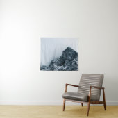 神秘的な山 タペストリー (インサイチュ(横))