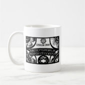 神秘的な板デザインを話す魔法 コーヒーマグカップ (左)