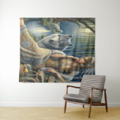 神秘的な森の中の月に照らされた魅力溢れる街 タペストリー (インサイチュ(横))