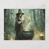 神秘的な森の儀式の中の若い魔女 ポストカード (裏面)