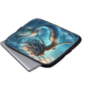 神秘的な海マーメイドサイレンのカラフルテールアート ラップトップスリーブ (正面下部)