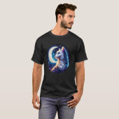 神秘的な猫が月明かりの夜を眺める Tシャツ (正面フル)