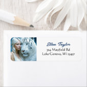 神秘的な白い虎と女 ラベル (インサイチュ)