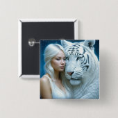 神秘的な白い虎と女 缶バッジ (正面&裏面)