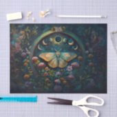 神秘的な薄明かりの門、蛾と月食 薄葉紙 (クラフト)