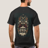 神秘的な蛾とキノコの庭 Tシャツ (裏面)