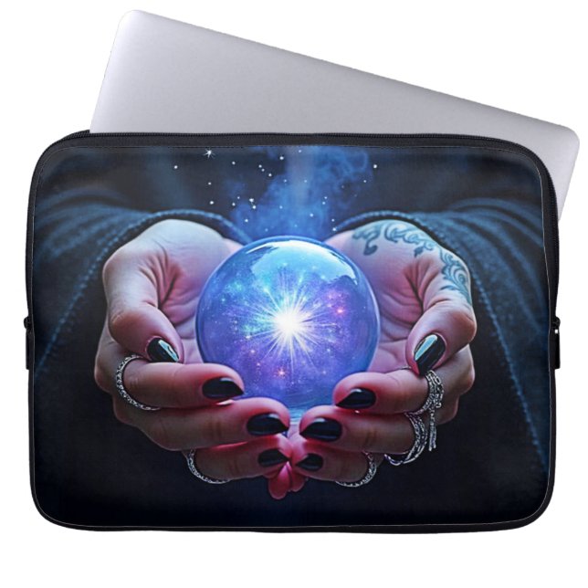 神秘的な運命のオーブ ラップトップスリーブ (正面)