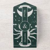 神秘的な銀と緑の太陽と月のウェディング オールインワン招待状 (外側)