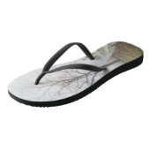 神秘的な霧の朝 ビーチサンダル (アングル)