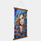 神秘的な青いタコの渦巻き |ファンタジー女神アート 吊り下げ型タペストリー (傾斜あり)