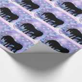 神秘的な黒い一角獣(雪を降らせる) ラッピングペーパー (角)