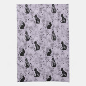 神秘的な黒猫と蝶のパターン | ウィッチー キッチンタオル (縦)