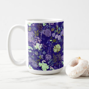 神秘的エレガントな雰囲気の花 コーヒーマグカップ