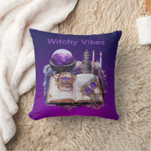 神秘的パープルクリスタルとタロットインスパイアデザイン