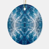 神聖な宇宙の流れ – 青い銀の対称性 セラミックオーナメント (左)