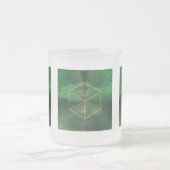 神聖な幾何学の精神的な立方体の芸術 フロストグラスマグカップ (中央)