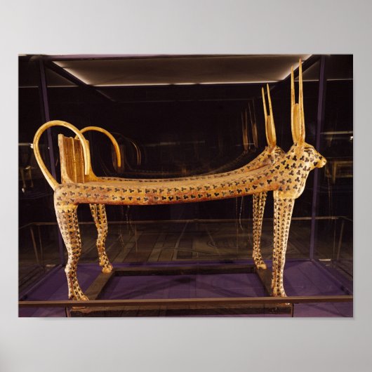 神聖な牛の型枠の葬式ベッド ポスター (正面)