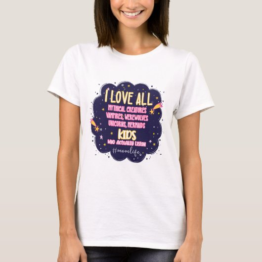 神話的な生き物たち、ヴァンパイアたち、人狼が大好き Tシャツ (正面)