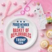 神誇りを持った神のバスケット – Trump ペーパープレート (パーティー)