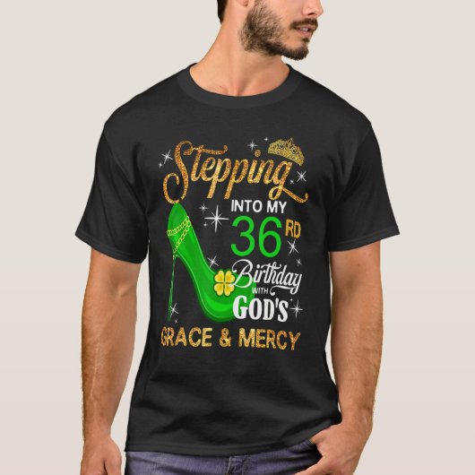 神S Gと共に36誕生日に足を踏み入れた女性 Tシャツ (正面)
