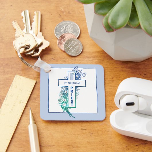 祭司十字パーソナライズされた花 キーホルダー (デスク)