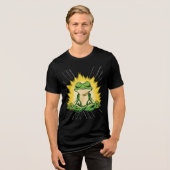 禅のカエル瞑想スーパーサイヤ人グローアート トライブレンドTシャツ (正面全面)