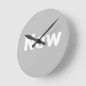 禅、マインドフル、シンプル、グレー、白 ラウンド壁時計 (傾斜)