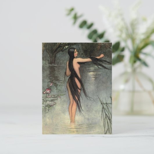 禿げた妻が水の上から現れる ポストカード (スタンド正面)