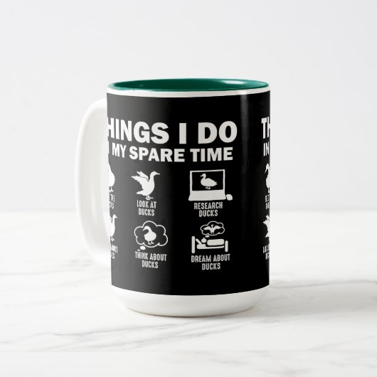 私おもしろいが暇な時に行う事を6つアヒルにする ツートーンマグカップ (正面左)