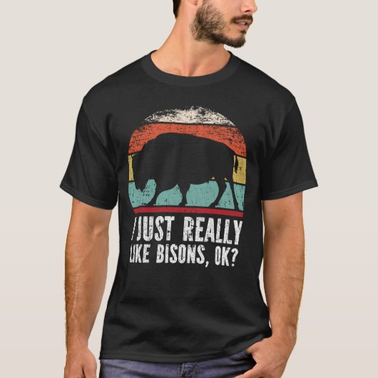 私おもしろいはビソンが好きなの？ Tシャツ (正面)