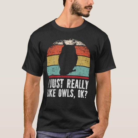 私おもしろいはフクロウが好きなの? Tシャツ (正面)
