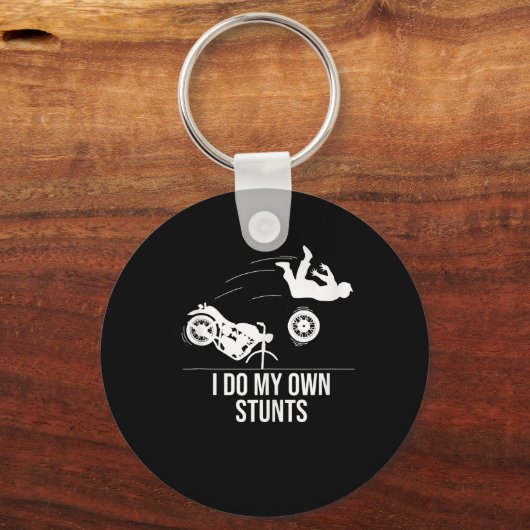 私おもしろいは自分のスタントバイクカッコいいギフトマンをする キーホルダー (正面)