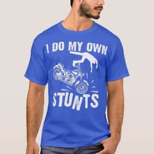 私おもしろいは自分のスタントバイククールギフトをする Tシャツ