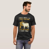 私がすることといえば、トラクターに乗り、牛と遊ぶこと F Tシャツ (正面フル)