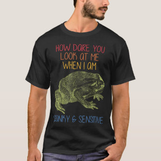 私がイライラしているときに私を見るなんて失礼 Sensitiv Tシャツ