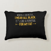 私がエクササイズするとき私は衣服すべての黒いモチベーション アクセントクッション (正面)
