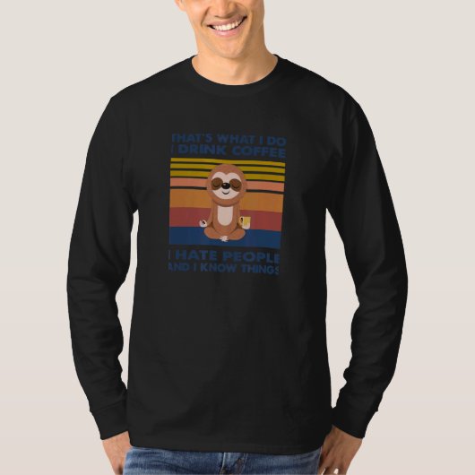 私がコーヒーを飲むのは薄い人が嫌いだから Tシャツ (正面)