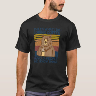私がコーヒーを飲む私はレトロヴィンテージベア Tシャツ