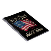 私がドナルド・トランプヴィンテージと共に立つ人々 ノートブック (右側)