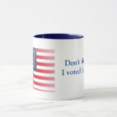私がベルニーのために投票した私の責任にしないで下さい マグカップ (中央)
