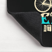 私がペダルを踏み出すかどうか疑うマウンテンバイク マウスパッド (コーナー)