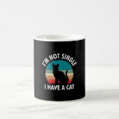 私が女性ではない猫の独身の母 コーヒーマグカップ (中央)