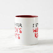 私が女性の権利を主張するマグカップ ツートーンマグカップ (中央)