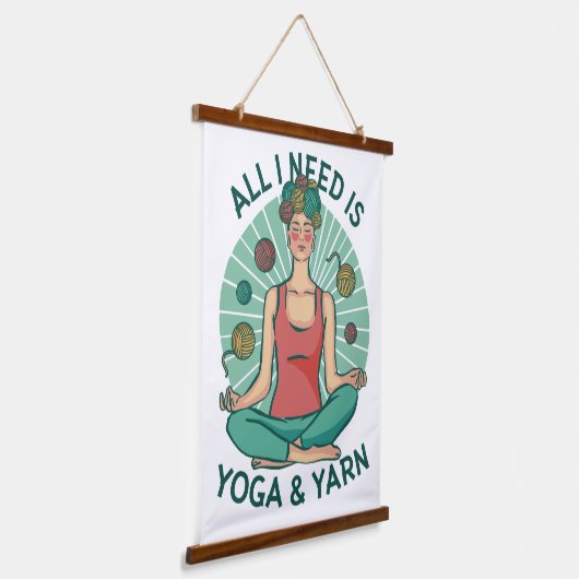 私が必要なのはヨガとヤーヌのフレーズだけだ 吊り下げ型タペストリー (傾斜あり)