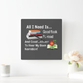 私が必要なのは良い本と良い聞き手読だけだ スクエア壁時計 (ホーム)