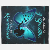 私が息をしている限り、あなたは蝶のことを思い出す フリースブランケット (正面(横))