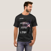 私が手を必要とした最も暗い時間で私は見つけた Tシャツ (正面フル)