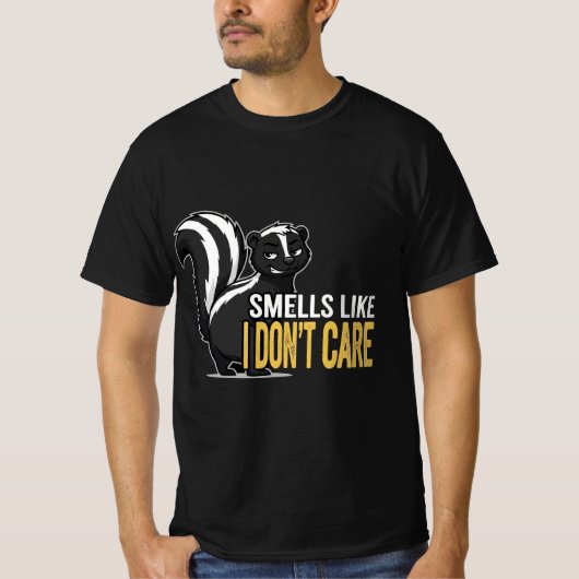 私が知らないような匂い気に：気づかないラクーンのグラフ Tシャツ (正面)