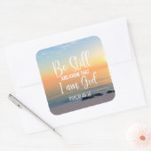 私が神であることを静かに知りなさい スクエアシール (封筒)