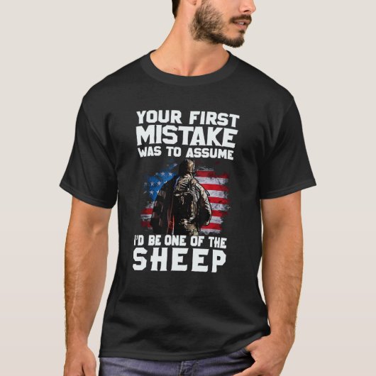 私が私の一人だと仮定するのが君の最初の間違いだ Tシャツ (正面)